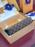ルイヴィトンバッグ LOUIS VUITTON 高品質 2025新作 クラッチ M12820