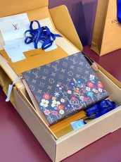 ルイヴィトンバッグ LOUIS VUITTON 高品質 2025新作 トイレタリーバッグ M14180