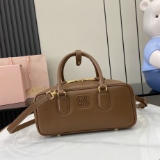 ミュウミュウバッグ Miu Miu 高品質 2025新作 クロスボディバッグ