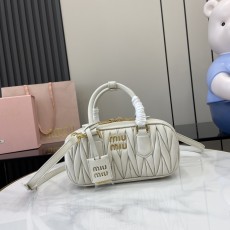 ミュウミュウバッグ Miu Miu 高品質 2025新作 ハンドバッグ