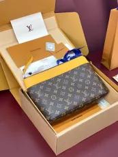 ルイヴィトンバッグ LOUIS VUITTON 高品質 2025新作 クラッチ M13199