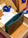ルイヴィトンバッグ LOUIS VUITTON 高品質 2025新作 クラッチ M12820