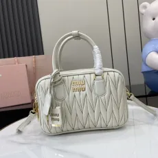 ミュウミュウバッグ Miu Miu 高品質 2025新作 クロスボディバッグ