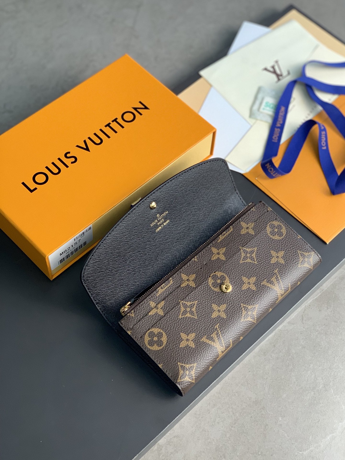 ルイヴィトン財布 LOUIS VUITTON 高品質 2025新作 財布 M82157