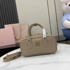 ミュウミュウバッグ Miu Miu 高品質 2025新作 クロスボディバッグ