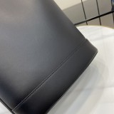 グッチバッグ GUCCI 高品質 2025新作 バケットバッグ