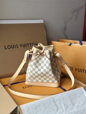 ルイヴィトンバッグ LOUIS VUITTON 高品質 2025新作 バケットバッグ M41220