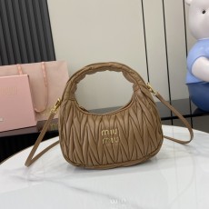 ミュウミュウバッグ Miu Miu 高品質 2025新作 バッグ