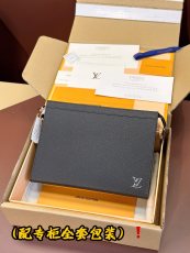 ルイヴィトンバッグ LOUIS VUITTON 高品質 2025新作 クラッチ M30450