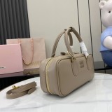 ミュウミュウバッグ Miu Miu 高品質 2025新作 クロスボディバッグ