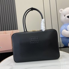 ミュウミュウバッグ Miu Miu 高品質 2025新作 ブリーフケース