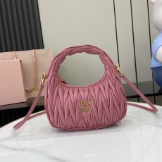 ミュウミュウバッグ Miu Miu 高品質 2025新作 バッグ
