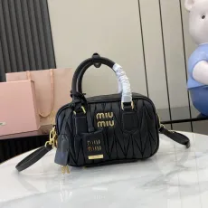 ミュウミュウバッグ Miu Miu 高品質 2025新作 クロスボディバッグ