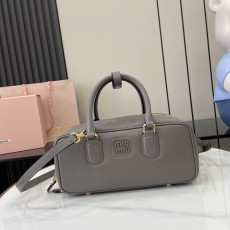 ミュウミュウバッグ Miu Miu 高品質 2025新作 クロスボディバッグ