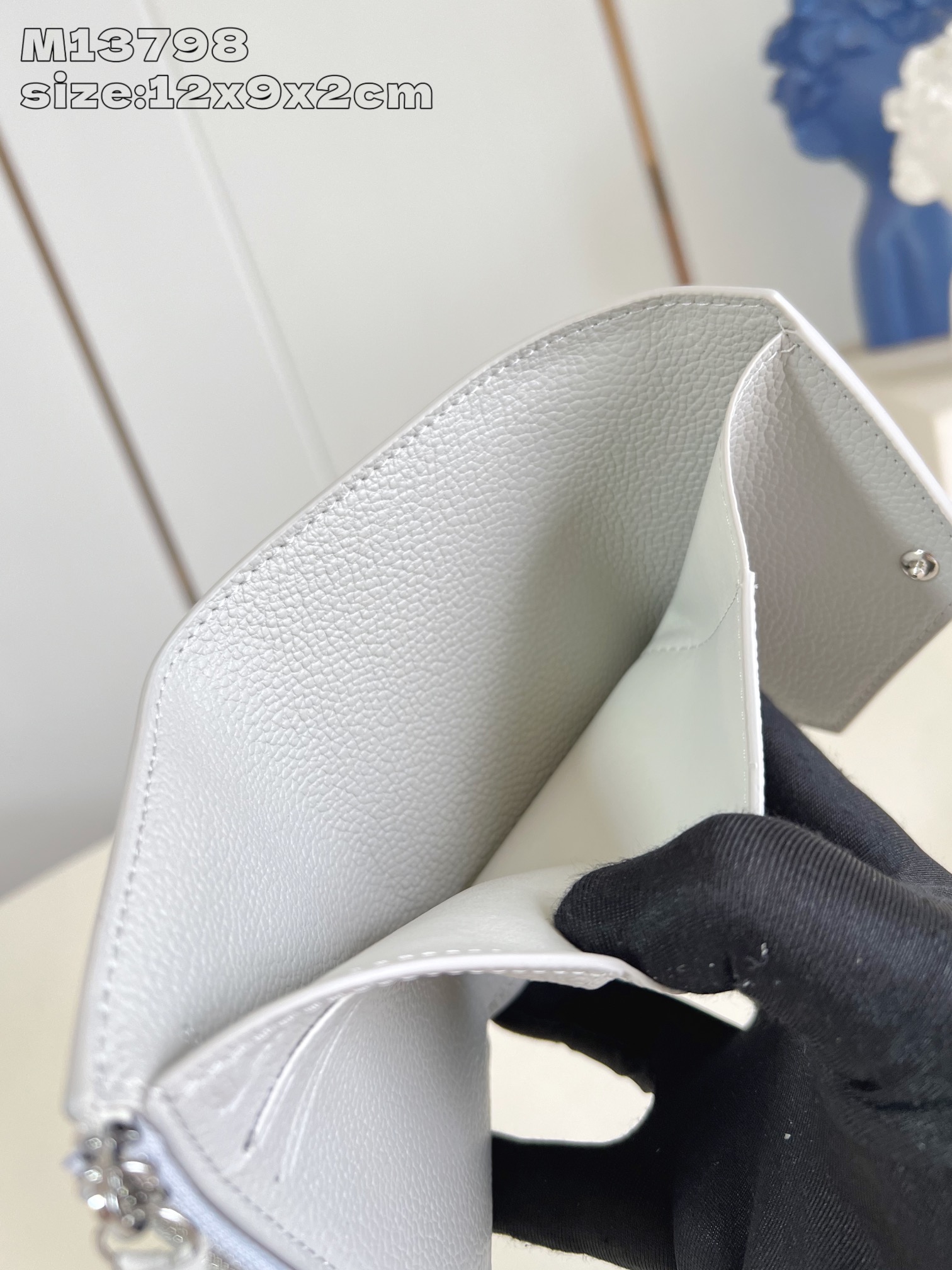 ルイヴィトンバッグ LOUIS VUITTON 高品質 2025新作 カード入れ M13798