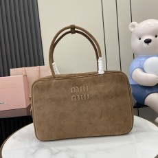 ミュウミュウバッグ Miu Miu 高品質 2025新作 ブリーフケース