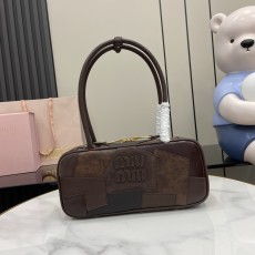 ミュウミュウバッグ Miu Miu 高品質 2025新作 ハンドバッグ