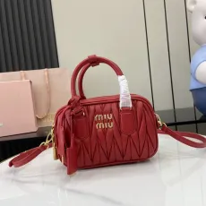 ミュウミュウバッグ Miu Miu 高品質 2025新作 クロスボディバッグ