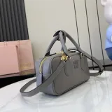 ミュウミュウバッグ Miu Miu 高品質 2025新作 クロスボディバッグ