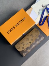 ルイヴィトン財布 LOUIS VUITTON 高品質 2025新作 財布 M82157
