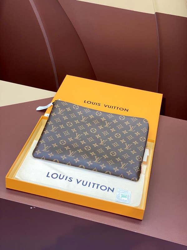 ルイヴィトンバッグ LOUIS VUITTON 高品質 2025新作 収納バッグ M44499