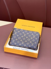 ルイヴィトンバッグ LOUIS VUITTON 高品質 2025新作 収納バッグ M44500