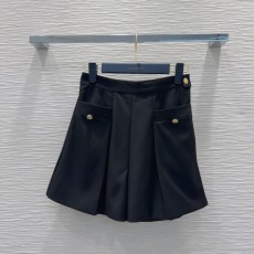ロエベ服 LOEWE 2025新作 ショートパンツ