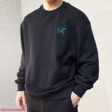 ARCTERYX服 ARCTERYX 2025新作 クルーネックスウェットシャツ