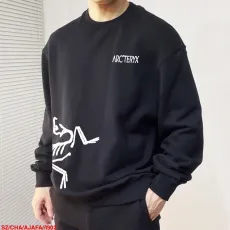 ARCTERYX服 ARCTERYX 2025新作 クルーネックスウェットシャツ