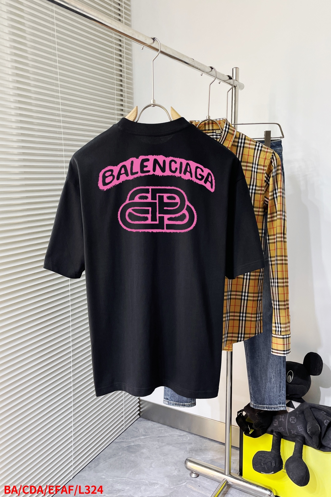 バレンシアガ服 BALENCIAGA 2025新作 半袖Tシャツ
