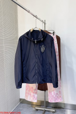 フェンディ服 FENDI 2025新作 フード付きジャケット