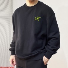 ARCTERYX服 ARCTERYX 2025新作 クルーネックスウェットシャツ