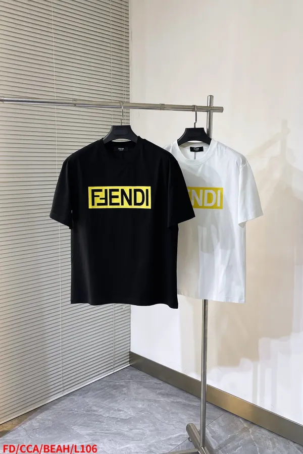フェンディ服 FENDI 2025新作 半袖Tシャツ