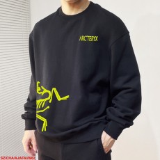 ARCTERYX服 ARCTERYX 2025新作 クルーネックスウェットシャツ