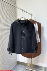 プラダ服 PRADA 2025新作 フード付きジャケット