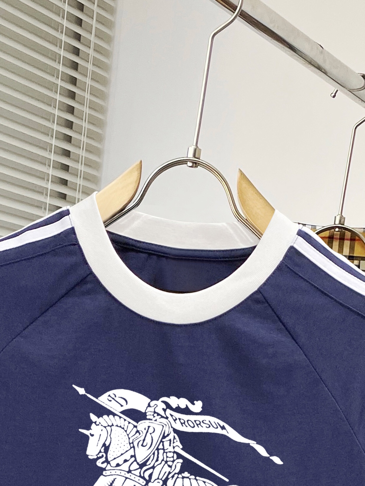 バーバリー服 BURBERRY 2025新作 半袖Tシャツ