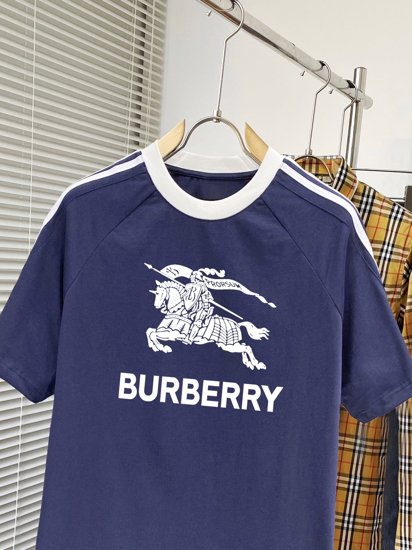 バーバリー服 BURBERRY 2025新作 半袖Tシャツ