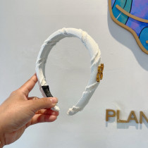 シャネルカチューシャ CHANEL 2025新作 カチューシャ シャネルカチューシャ CHANEL 2025新作 カチューシャ
