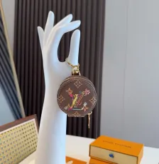 ルイヴィトンキーホルダー LOUIS VUITTON 2025新作 キーホルダー