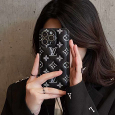 ルイヴィトンiPhoneケース LOUIS VUITTON 2025新作 iPhoneケース