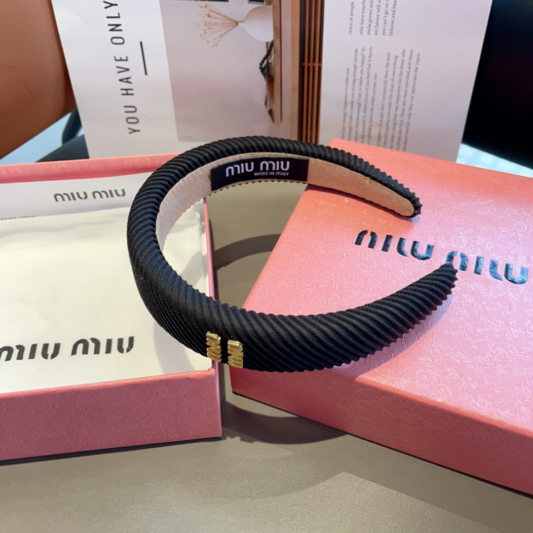 ミュウミュウカチューシャ Miu Miu 2025新作 カチューシャ