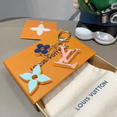ルイヴィトンキーホルダー LOUIS VUITTON 2025新作 キーホルダー