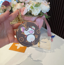 ルイヴィトンキーホルダー LOUIS VUITTON 2025新作 キーホルダー