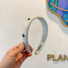 セリーヌカチューシャ CELINE 2025新作 カチューシャ