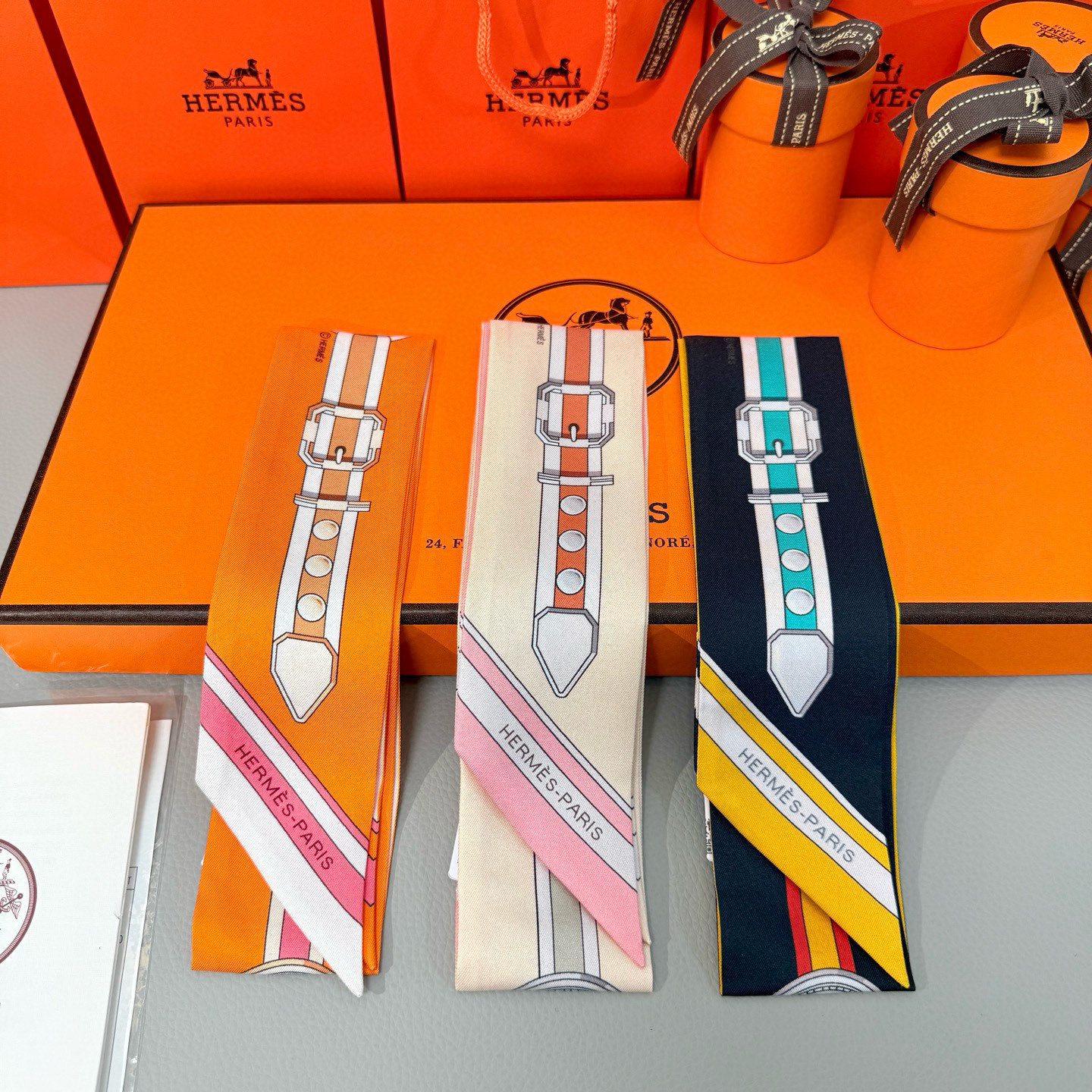 エルメスマフラー HERMES 2025新作 マフラー