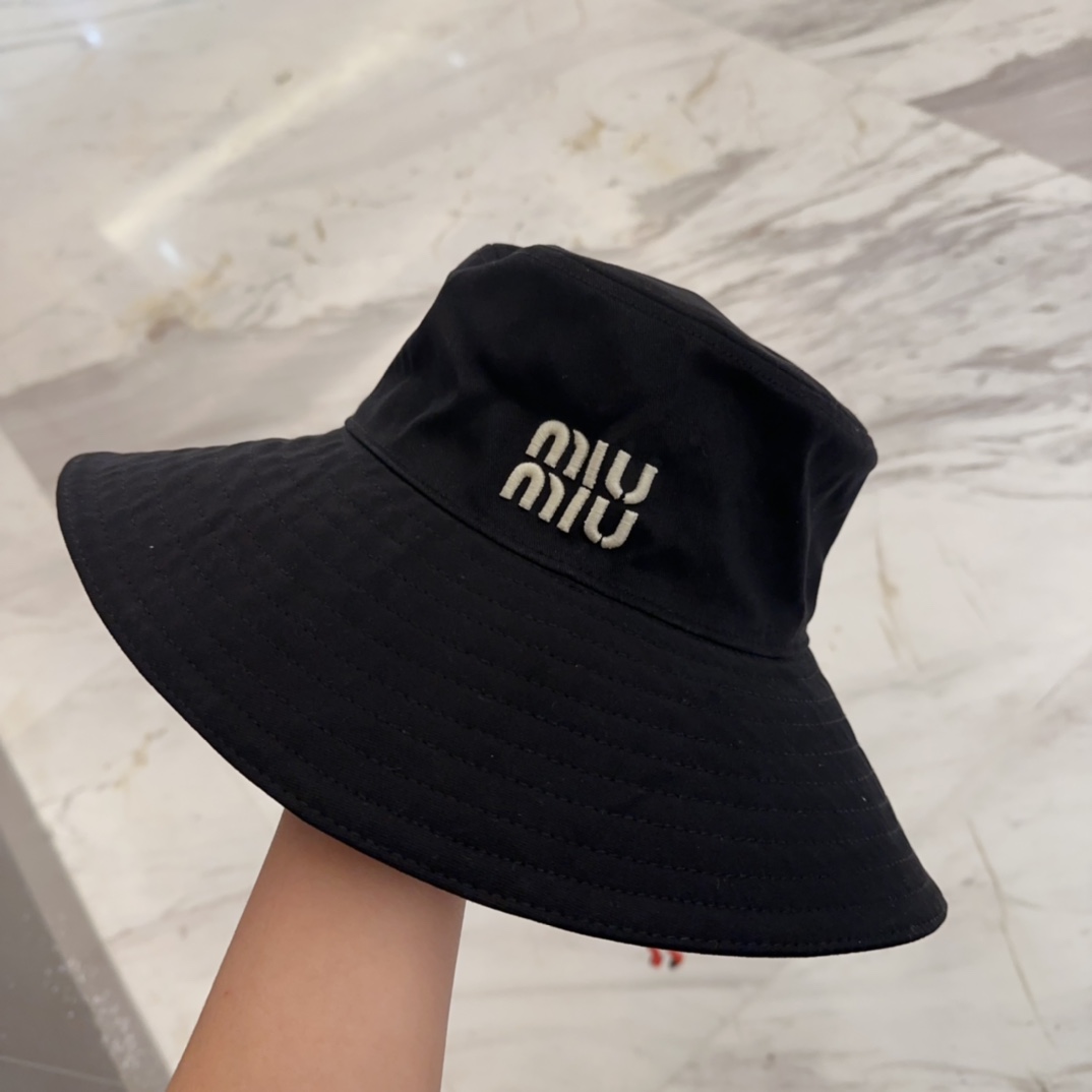 ミュウミュウ帽子 Miu Miu 2025新作 帽子