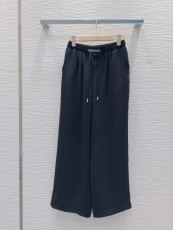 ミュウミュウ服 Miu Miu 2025新作 ズボン