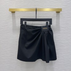 ロエベ服 LOEWE 2025新作 短いスカート