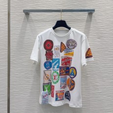 ルイヴィトン服 LOUIS VUITTON 2025新作 Tシャツ