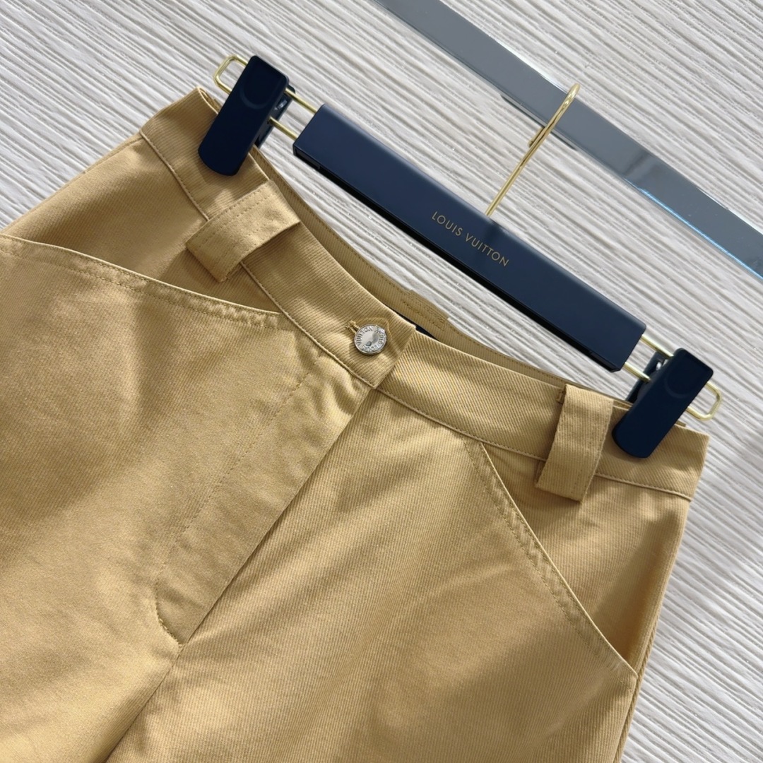 ルイヴィトン服 LOUIS VUITTON 2025新作 ショートパンツ